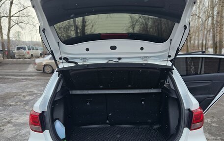 KIA Rio IV, 2022 год, 1 780 000 рублей, 12 фотография