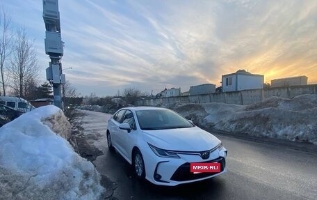 Toyota Corolla, 2022 год, 1 720 000 рублей, 4 фотография