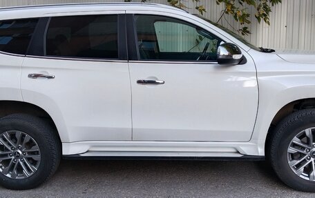 Mitsubishi Pajero Sport III рестайлинг, 2021 год, 4 500 000 рублей, 14 фотография
