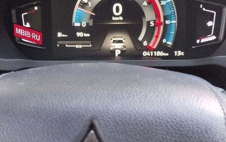 Mitsubishi Pajero Sport III рестайлинг, 2021 год, 4 500 000 рублей, 10 фотография