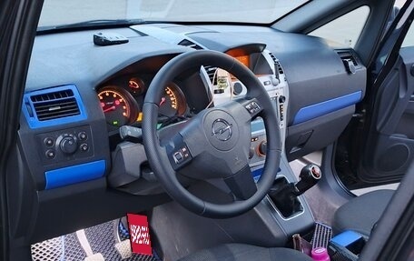 Opel Zafira B, 2011 год, 695 000 рублей, 16 фотография