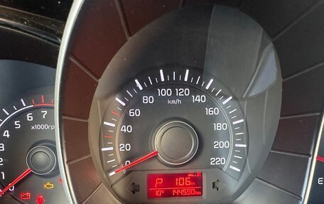 KIA Rio III рестайлинг, 2015 год, 1 000 000 рублей, 5 фотография