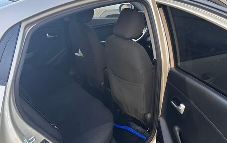 KIA Rio III рестайлинг, 2015 год, 1 000 000 рублей, 14 фотография