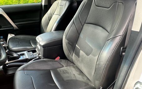 Toyota Land Cruiser Prado 150 рестайлинг 2, 2021 год, 6 750 000 рублей, 15 фотография