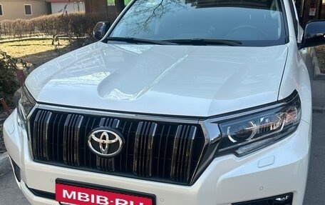 Toyota Land Cruiser Prado 150 рестайлинг 2, 2021 год, 6 750 000 рублей, 18 фотография