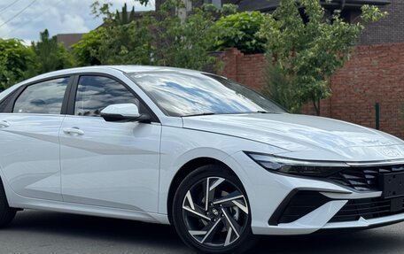 Hyundai Elantra, 2026 год, 2 099 000 рублей, 2 фотография