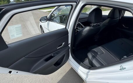 Hyundai Elantra, 2026 год, 2 099 000 рублей, 16 фотография