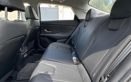 Hyundai Elantra, 2026 год, 2 099 000 рублей, 17 фотография