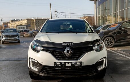 Renault Kaptur I рестайлинг, 2019 год, 1 450 000 рублей, 2 фотография
