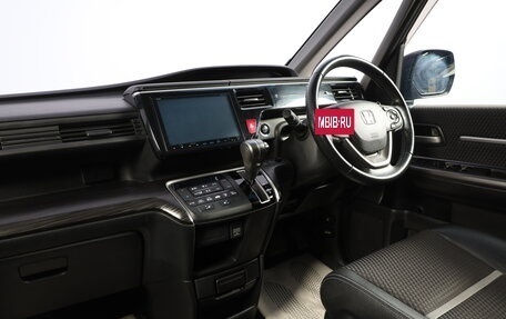 Honda Stepwgn IV, 2015 год, 2 079 000 рублей, 9 фотография