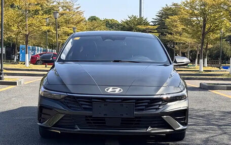 Hyundai Elantra, 2023 год, 1 350 000 рублей, 2 фотография