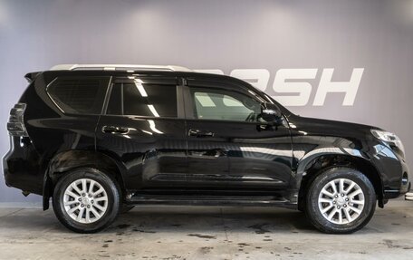 Toyota Land Cruiser Prado 150 рестайлинг 2, 2016 год, 3 150 000 рублей, 6 фотография