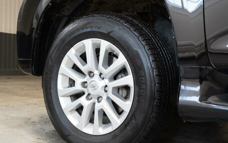 Toyota Land Cruiser Prado 150 рестайлинг 2, 2016 год, 3 150 000 рублей, 8 фотография