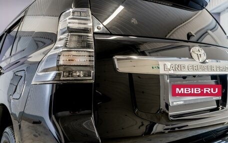 Toyota Land Cruiser Prado 150 рестайлинг 2, 2016 год, 3 150 000 рублей, 5 фотография