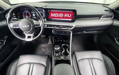 KIA K5, 2022 год, 2 238 000 рублей, 6 фотография