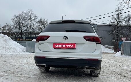 Volkswagen Tiguan II, 2019 год, 2 350 000 рублей, 8 фотография