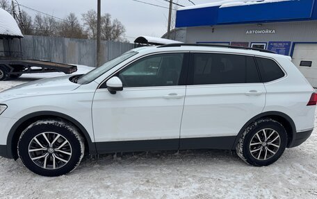 Volkswagen Tiguan II, 2019 год, 2 350 000 рублей, 13 фотография