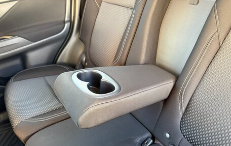 Mitsubishi Outlander III рестайлинг 3, 2021 год, 2 650 000 рублей, 28 фотография