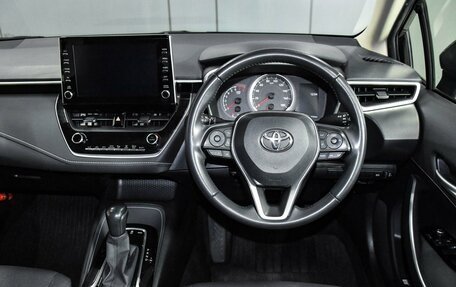 Toyota Corolla, 2020 год, 1 990 000 рублей, 12 фотография