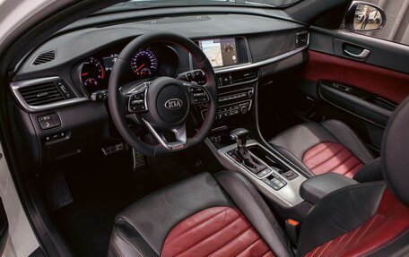 KIA Optima IV, 2018 год, 1 995 000 рублей, 13 фотография