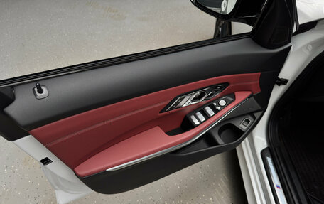 BMW 3 серия, 2025 год, 6 300 000 рублей, 15 фотография