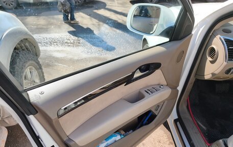 Audi Q7, 2011 год, 2 100 000 рублей, 8 фотография