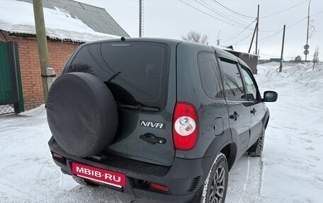 Chevrolet Niva I рестайлинг, 2019 год, 950 000 рублей, 10 фотография