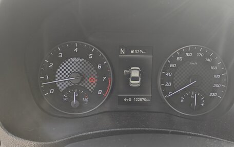 Hyundai Solaris II рестайлинг, 2022 год, 1 800 000 рублей, 7 фотография