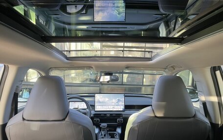 Toyota RAV4, 2026 год, 4 890 000 рублей, 24 фотография