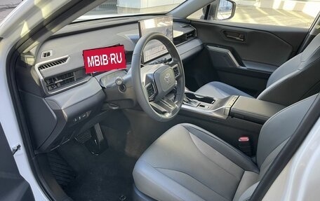 Toyota RAV4, 2026 год, 4 890 000 рублей, 21 фотография