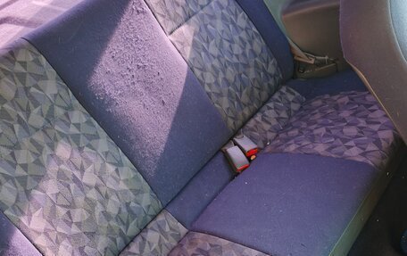 Mitsubishi Mirage VI рестайлинг, 1996 год, 133 000 рублей, 4 фотография