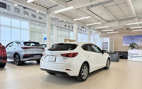 Mazda Axela, 2017 год, 1 299 999 рублей, 6 фотография