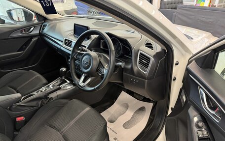 Mazda Axela, 2017 год, 1 299 999 рублей, 10 фотография