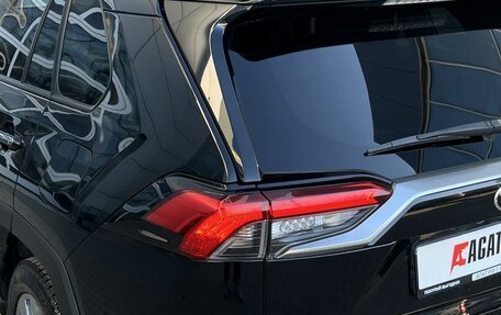 Toyota RAV4, 2020 год, 3 300 000 рублей, 21 фотография