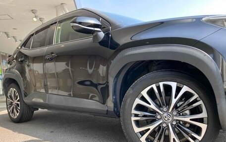 Toyota Yaris Cross, 2022 год, 1 690 000 рублей, 25 фотография