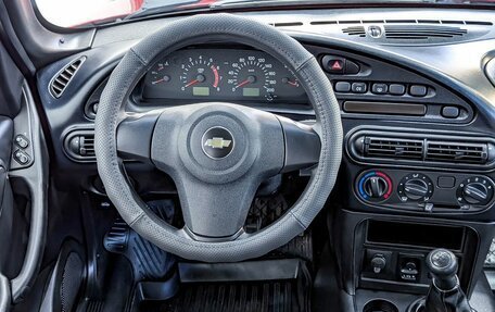 Chevrolet Niva I рестайлинг, 2017 год, 755 000 рублей, 7 фотография