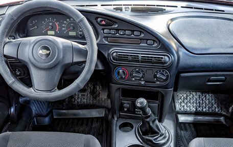 Chevrolet Niva I рестайлинг, 2017 год, 755 000 рублей, 8 фотография