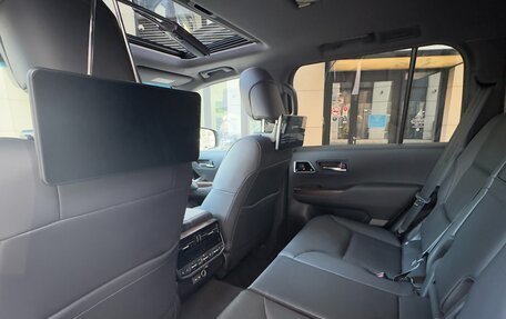 Toyota Land Cruiser, 2024 год, 13 100 000 рублей, 7 фотография