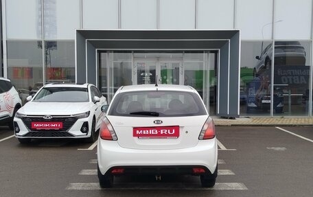 KIA Rio II, 2010 год, 530 000 рублей, 6 фотография