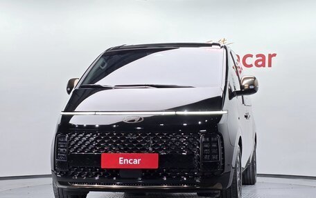 Hyundai Staria, 2025 год, 5 536 000 рублей, 4 фотография