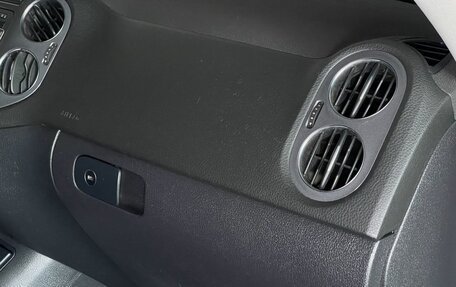 Volkswagen Tiguan I, 2011 год, 1 149 000 рублей, 11 фотография