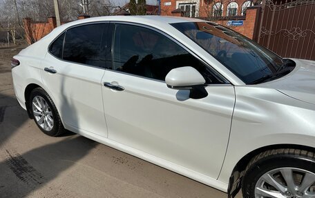 Toyota Camry, 2018 год, 2 465 000 рублей, 7 фотография