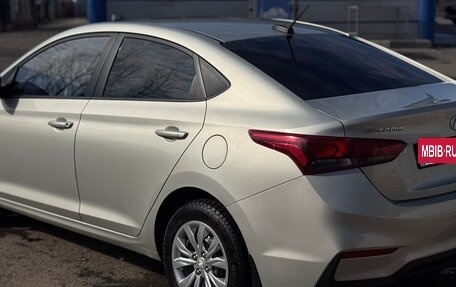 Hyundai Solaris II рестайлинг, 2018 год, 1 420 000 рублей, 5 фотография