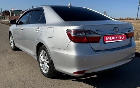 Toyota Camry, 2015 год, 2 125 000 рублей, 3 фотография