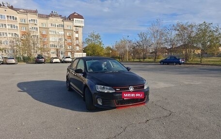 Volkswagen Jetta VI, 2011 год, 1 000 000 рублей, 11 фотография