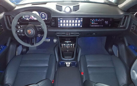 Porsche Cayenne III, 2024 год, 22 500 000 рублей, 17 фотография