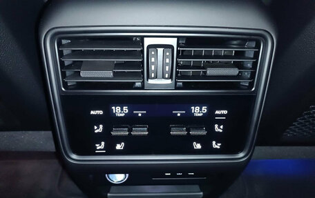 Porsche Cayenne III, 2024 год, 22 500 000 рублей, 28 фотография