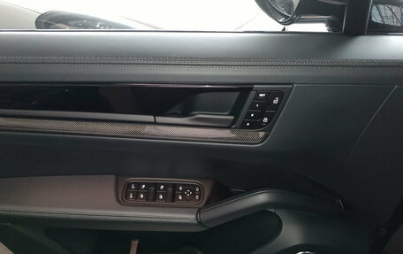 Porsche Cayenne III, 2024 год, 22 500 000 рублей, 29 фотография