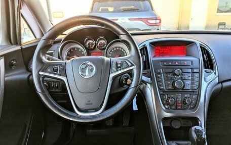 Opel Astra J, 2011 год, 530 000 рублей, 14 фотография