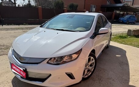 Chevrolet Volt II, 2017 год, 1 950 000 рублей, 1 фотография